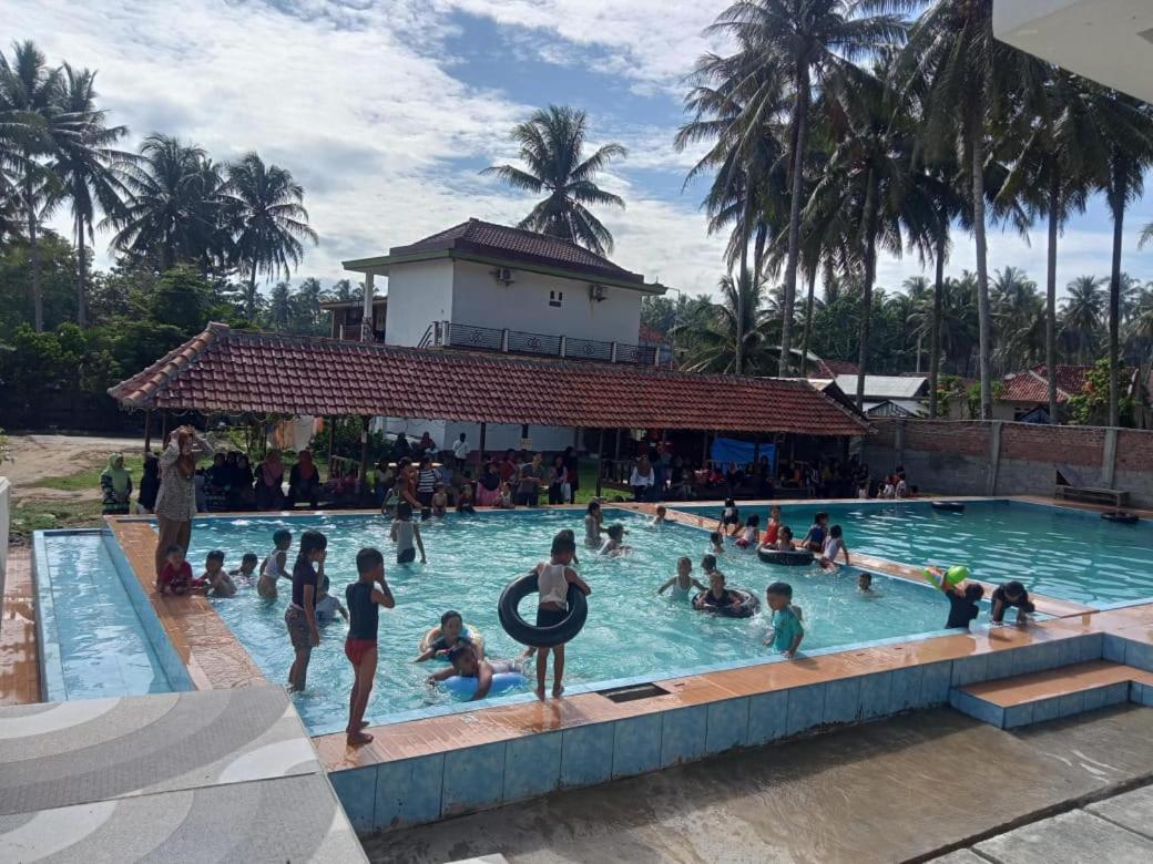 Sapu Nyapah Losmen Syariah Tanjung Setia Biha Extérieur photo